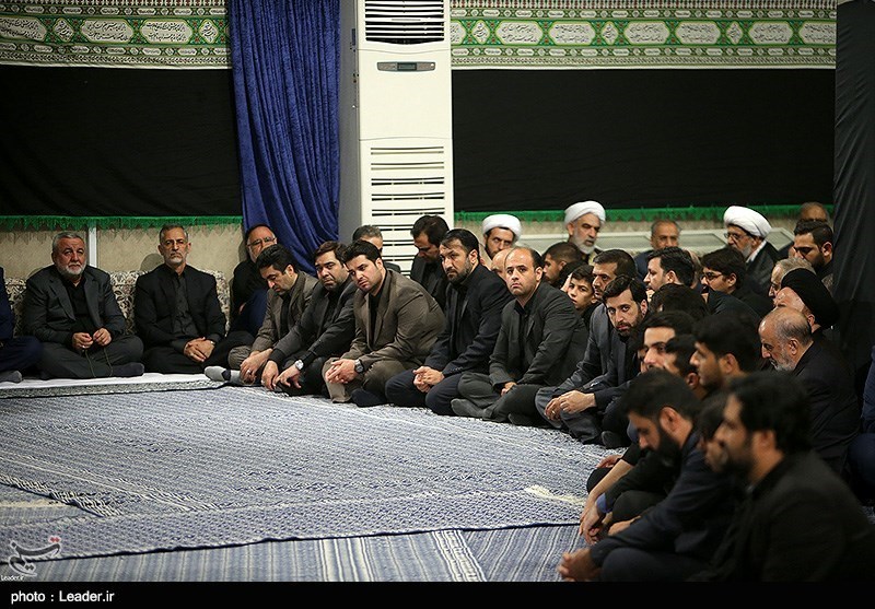 عنوان اولین شب مراسم عزاداری حضرت اباعبدالله (ع) در حسینیه امام خمینی