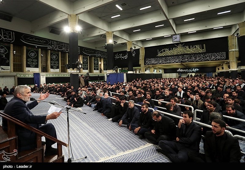 عنوان اولین شب مراسم عزاداری حضرت اباعبدالله (ع) در حسینیه امام خمینی