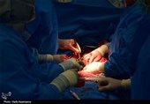 توده 8کیلویی از شکم بیمار 60 ساله مشهدی خارج شد