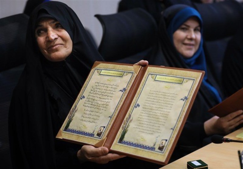 کتاب , تقریظ , ادبیات دفاع مقدس ,