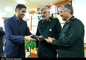 سردار سرلشکر محمدعلی جعفری فرمانده کل سپاه پاسداران انقلاب اسلامی در مراسم تودیع و معارفه فرمانده قرارگاه خاتم الانبیاء(ص)