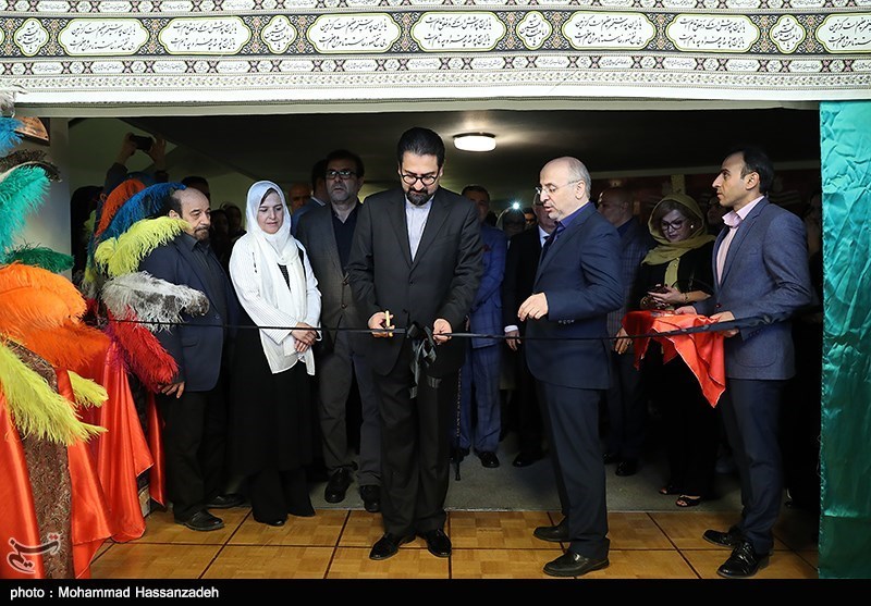 افتتاح سومین نمایشگاه لباس عاشورایی