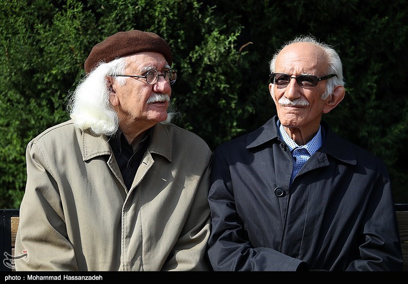 تشییع پیکر رضا امیریار احمدی مجسمه‌ساز پیشکسوت