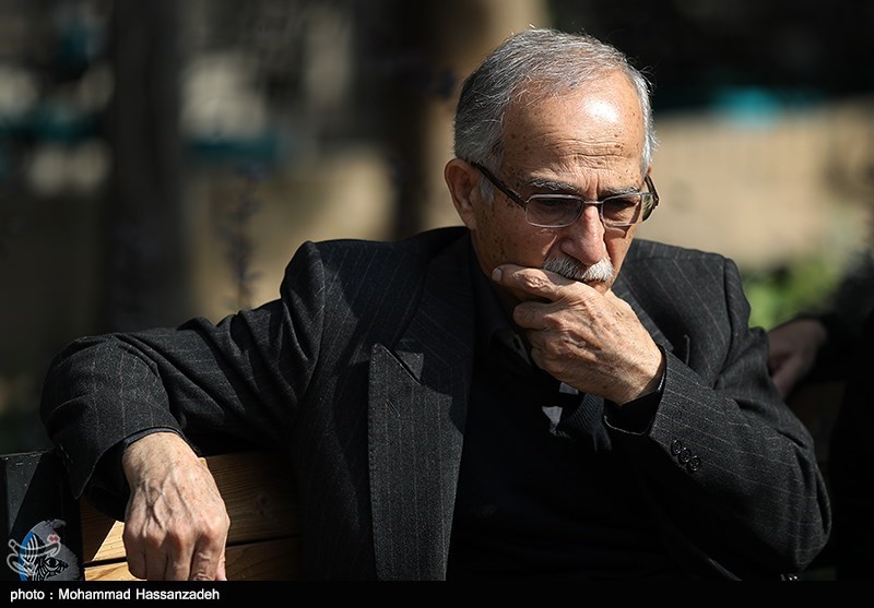 تشییع پیکر رضا امیریار احمدی مجسمه‌ساز پیشکسوت