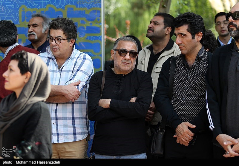 تشییع پیکر رضا امیریار احمدی مجسمه‌ساز پیشکسوت