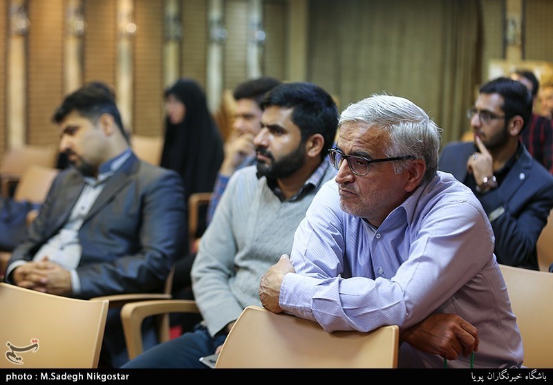 بیست و یکمین محفل شعر قرار