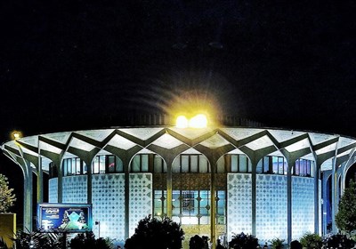 نمایش‌هایی که به شب‌های تهران گرما می‌بخشند