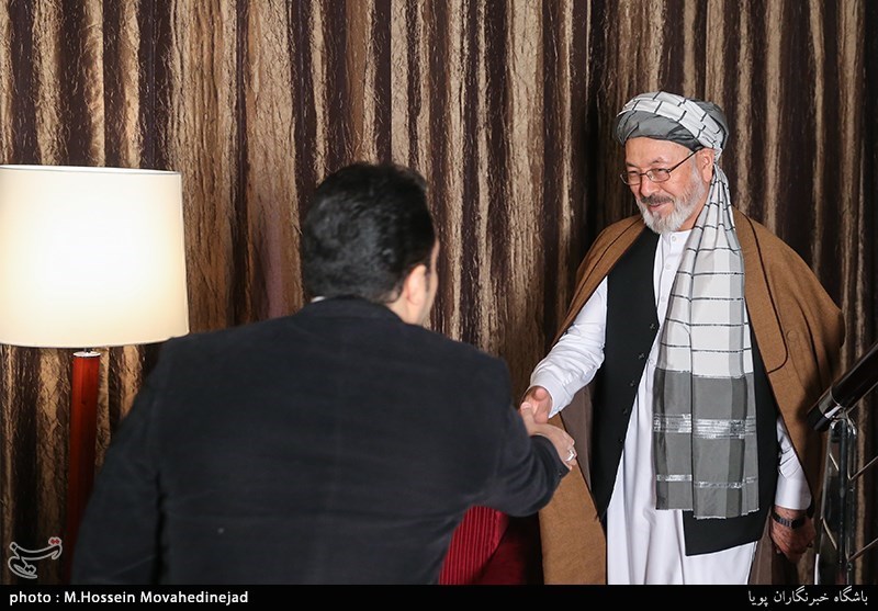 مصاحبه اختصاصی باسفیرصلح افغانستان