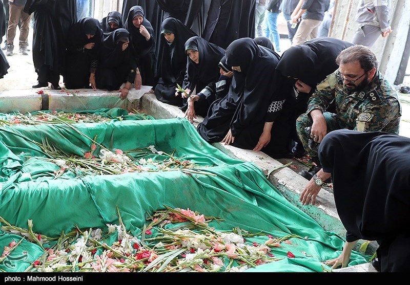 تشییع 3 شهید گمنام در ستاد ناجا