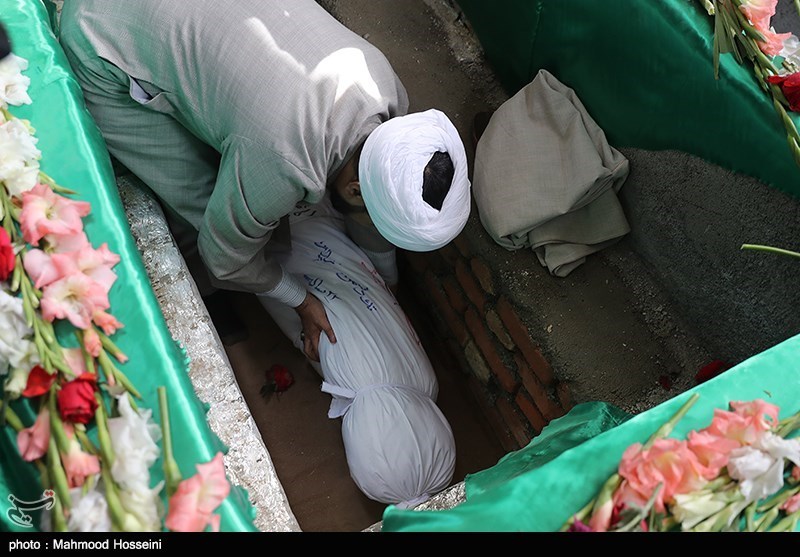 تشییع 3 شهید گمنام در ستاد ناجا