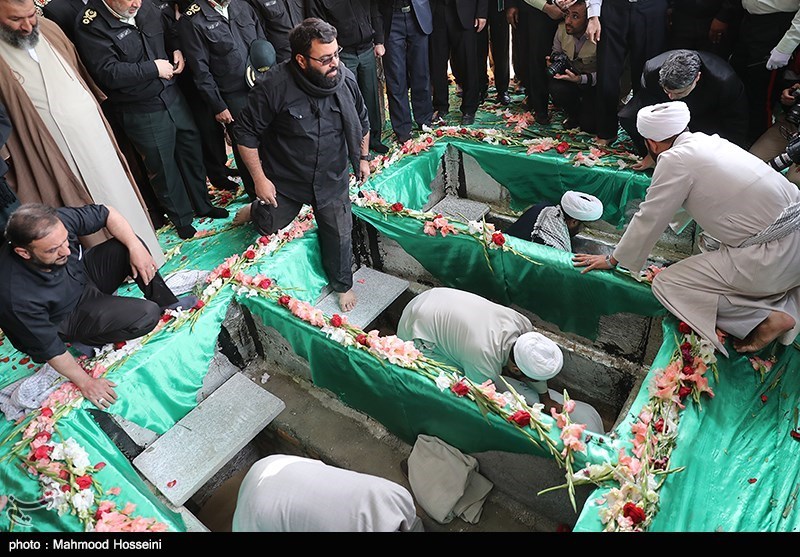 تشییع 3 شهید گمنام در ستاد ناجا