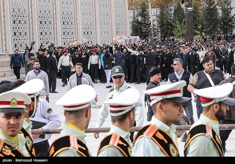 تشییع 3 شهید گمنام در ستاد ناجا