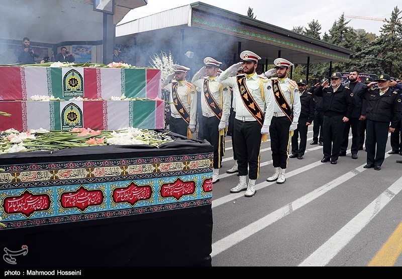 تشییع 3 شهید گمنام در ستاد ناجا