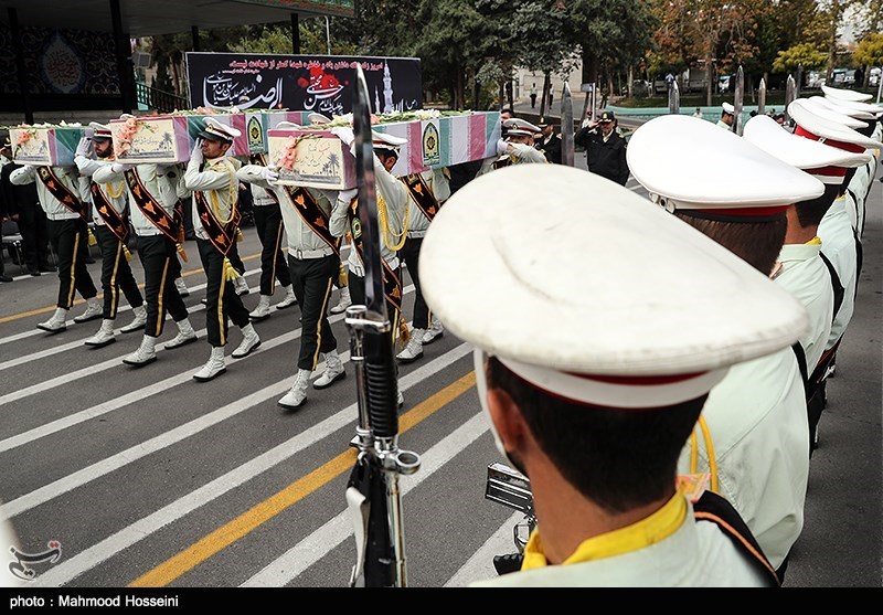 تشییع 3 شهید گمنام در ستاد ناجا