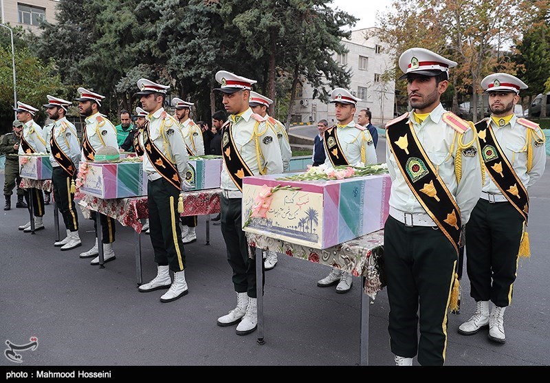 تشییع 3 شهید گمنام در ستاد ناجا