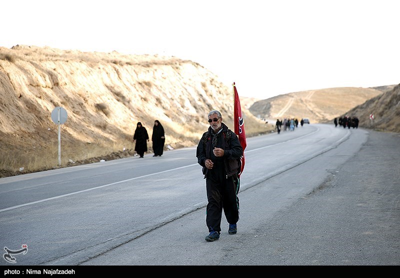 پیاده روی زائران امام رضا(ع)
