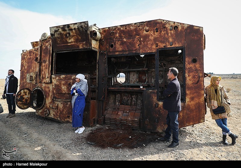 بازدید خبرنگاران از شهرک سینمایی دفاع مقدس