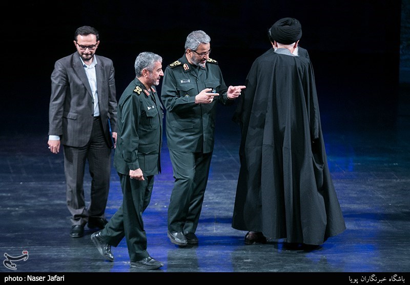 مراسم افتتاحیه پانزدهمین جشنواره بین المللی فیلم مقاومت