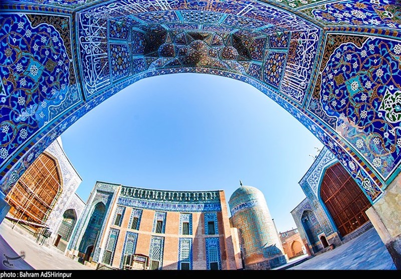 سر درب شاه عباسی