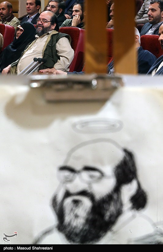 بزرگداشت هنرمند انقلابی حمید داوود آبادی