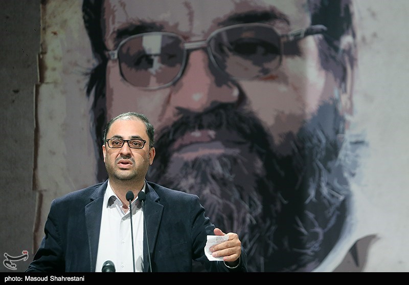 بزرگداشت هنرمند انقلابی حمید داوود آبادی