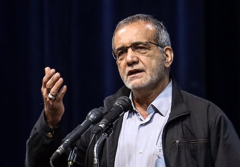 مجلس شورای اسلامی ایران , نمایندگان مجلس شورای اسلامی ایران , نمایندگان مجلس دهم شورای اسلامی ایران , دریابان علی شمخانی , علی لاریجانی , قیمت بنزین ,