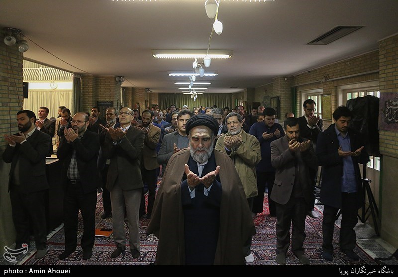 چهاردهمین نشست تخصصی قاریان و حافظان قرآن