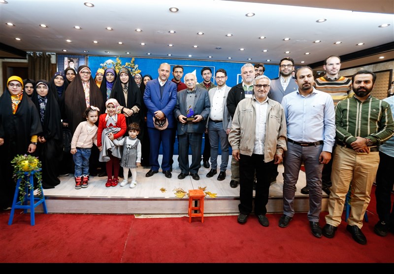 بیست و دومین محفل شعر قرار