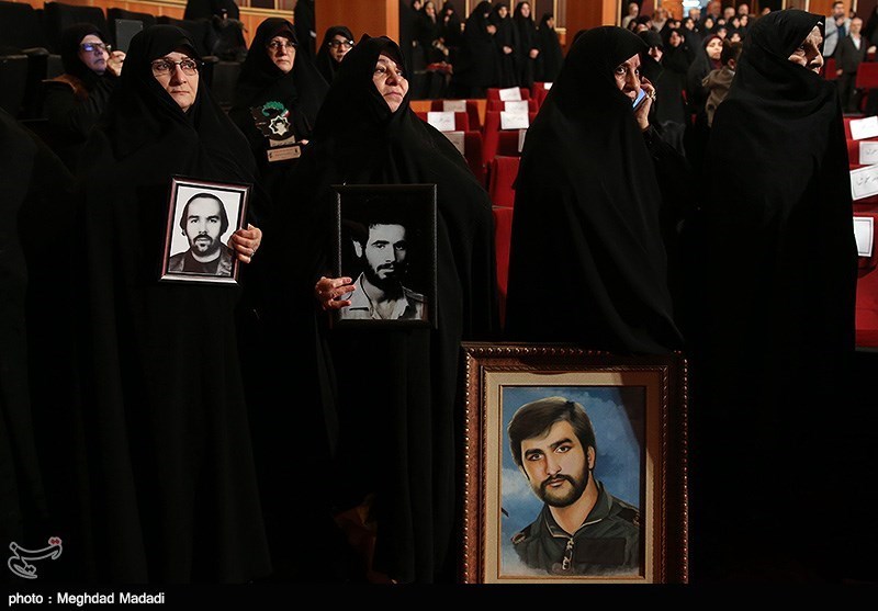 بزرگداشت شهدای غرب کشور