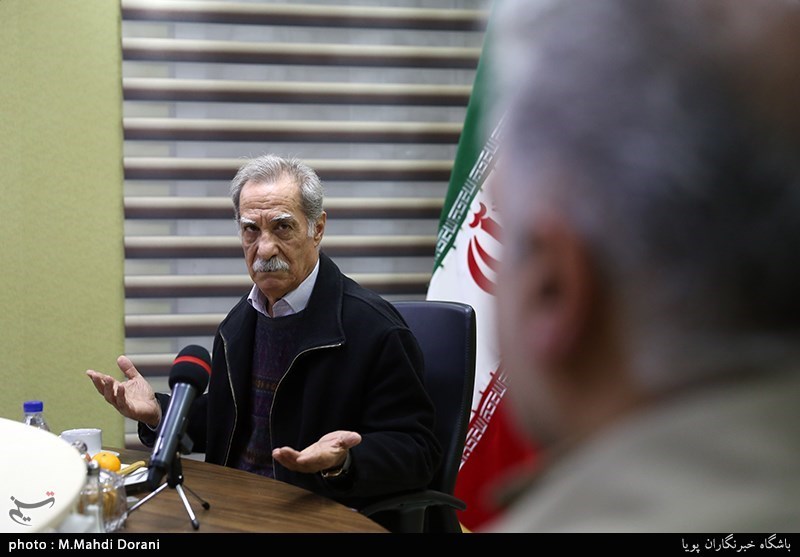 سیاوش طهمورث