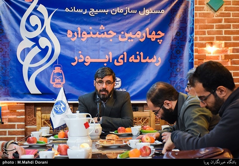 نشست خبری چهارمین جشنواره رسانه ای ابوذر با حضور مسعود بصیری مسئول سازمان بسیج رسانه