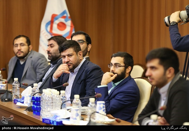 سی و نهمین نشست شنبه های انقلاب