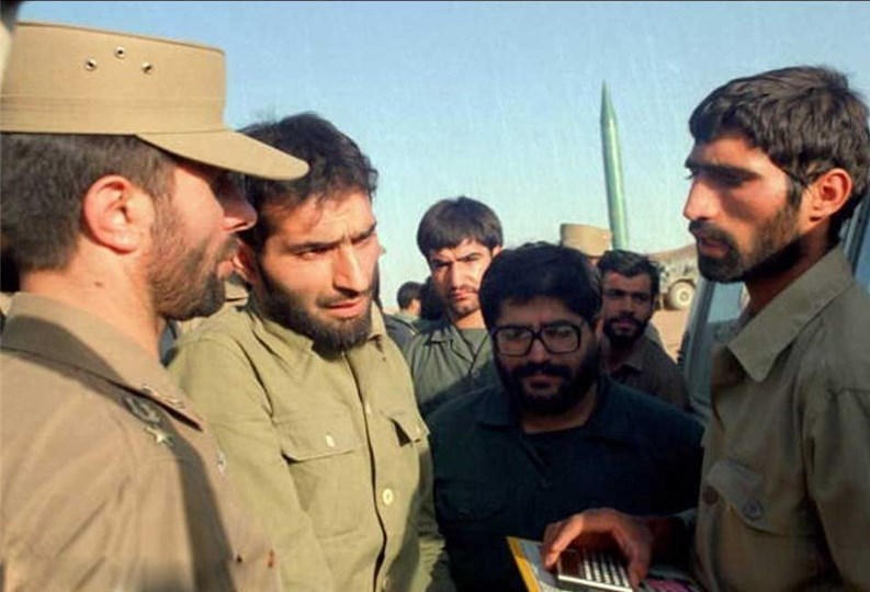 شهید تهرانی مقدم , دفاع مقدس , حملات موشکی سپاه به مواضع داعش در دیرالزور سوریه , خانواده شهدا , گروه‌های جهادی , 