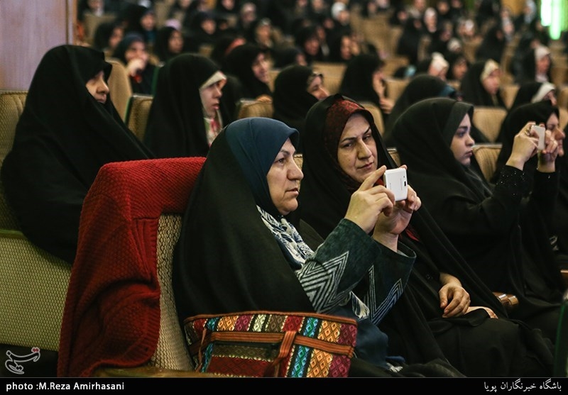 دوازدهمین آئین تجلیل از 20حافظ کل قرآن کریم