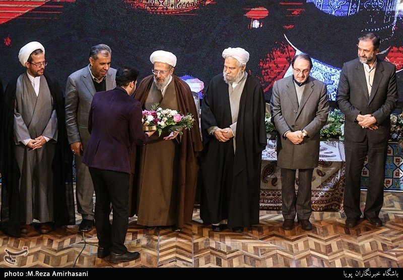 دوازدهمین آئین تجلیل از 20حافظ کل قرآن کریم