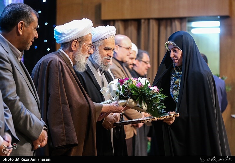 دوازدهمین آئین تجلیل از 20حافظ کل قرآن کریم