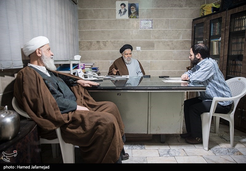 گفت و گو با آیت‌الله سیدمحمود مجد مدیر‌حوزه علمیه باقرالعلوم(ع) و از شاگردان امام خمینی(ره) و آیت الله بروجردی(ره)