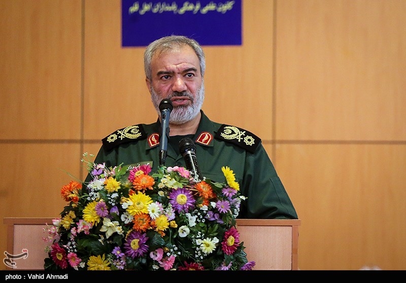 سیزدهمین جشنواره انتخاب کتاب سال پاسداران اهل قلم