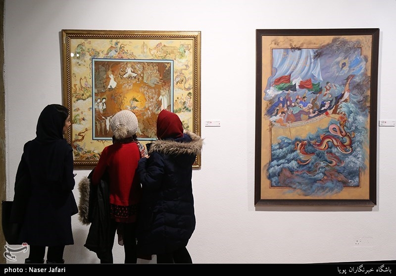 نمایشگاه «پلاک 40» یازدهمین جشنواره هنرهای تجسمی فجر با هدف مرور دستاوردهای هنر 40 ساله انقلاب اسلامی