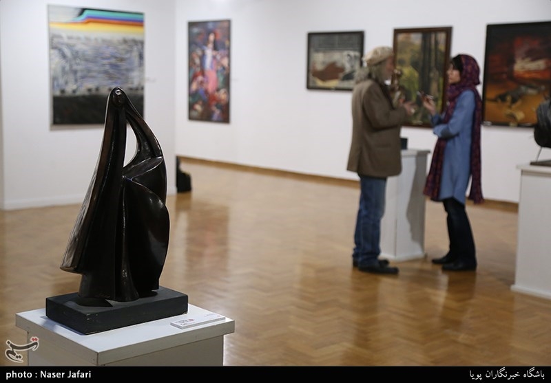 نمایشگاه «پلاک 40» یازدهمین جشنواره هنرهای تجسمی فجر با هدف مرور دستاوردهای هنر 40 ساله انقلاب اسلامی