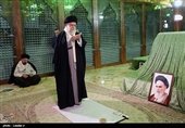 Ayatollah Khamenei Pays Homage to Founder of Islamic Republic