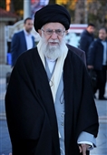 Ayatollah Khamenei Pays Homage to Founder of Islamic Republic