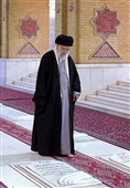 Ayatollah Khamenei Pays Homage to Founder of Islamic Republic