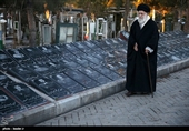 Ayatollah Khamenei Pays Homage to Founder of Islamic Republic