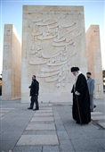 Ayatollah Khamenei Pays Homage to Founder of Islamic Republic