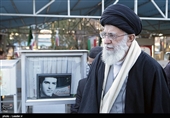 Ayatollah Khamenei Pays Homage to Founder of Islamic Republic