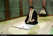 Ayatollah Khamenei Pays Homage to Founder of Islamic Republic