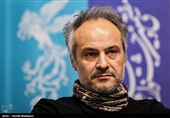 پرویز شهبازی کارگردان در نشست خبری فیلم طلا - سی‌وهفتمین جشنواره فیلم فجر