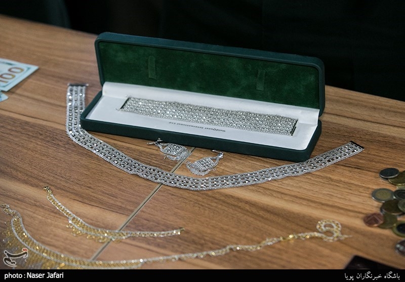 اموال مشکوفه از سارق مسلح