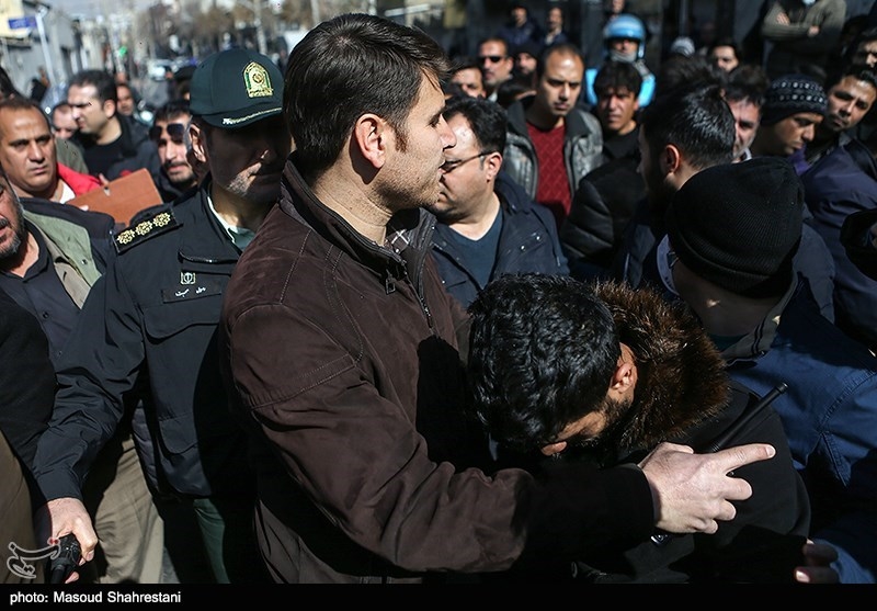 بازسازی صحنه جرم یکی از اراذل و اوباش محله شوش